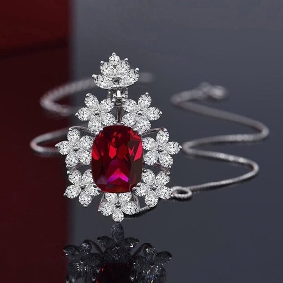 🔥 Luxury CZ Red Stone Flower Shape Necklace for Women, HA4548 - Picture 2 of 5